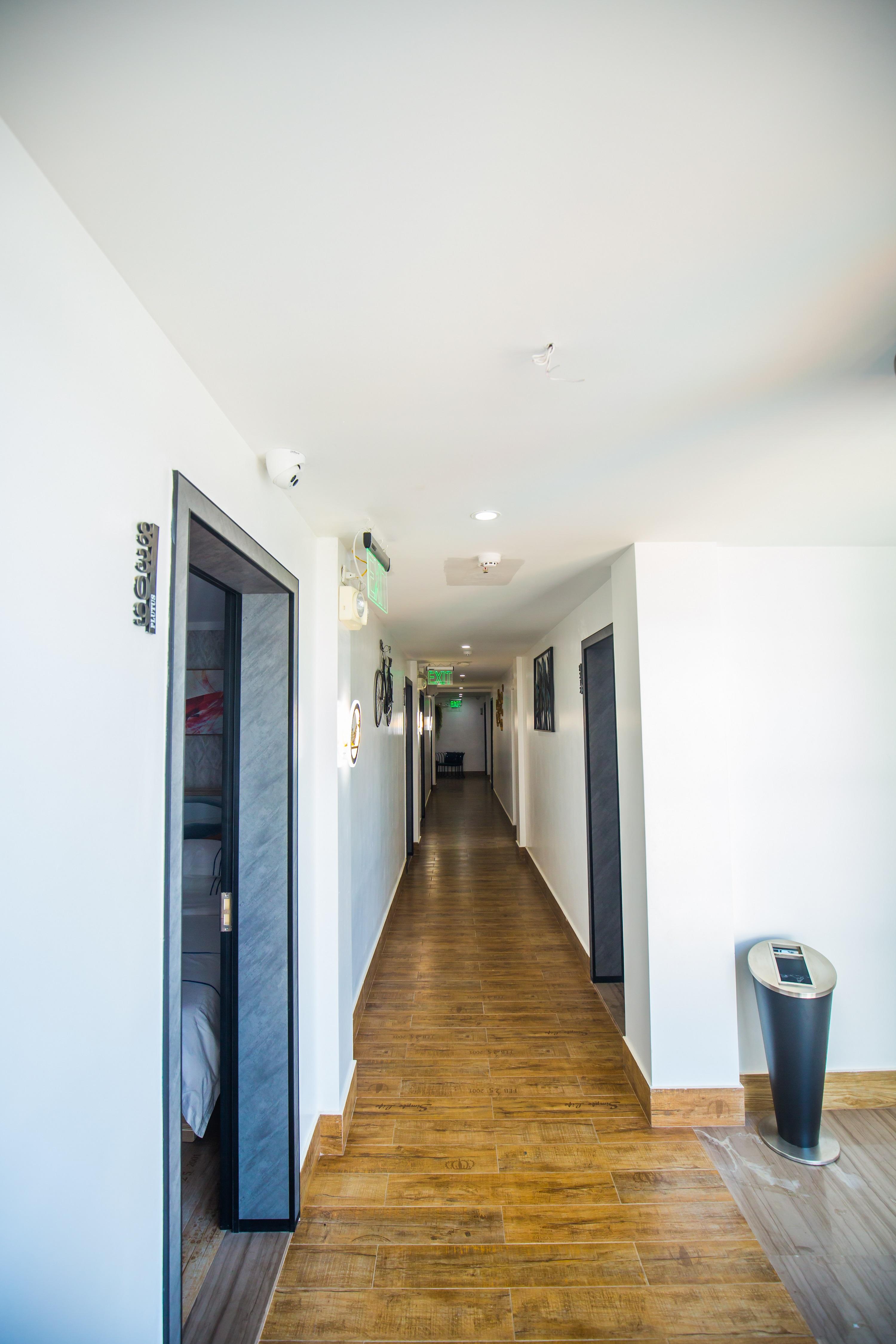 Manoc-Manoc Erus Suites Hotel Boracay מראה חיצוני תמונה