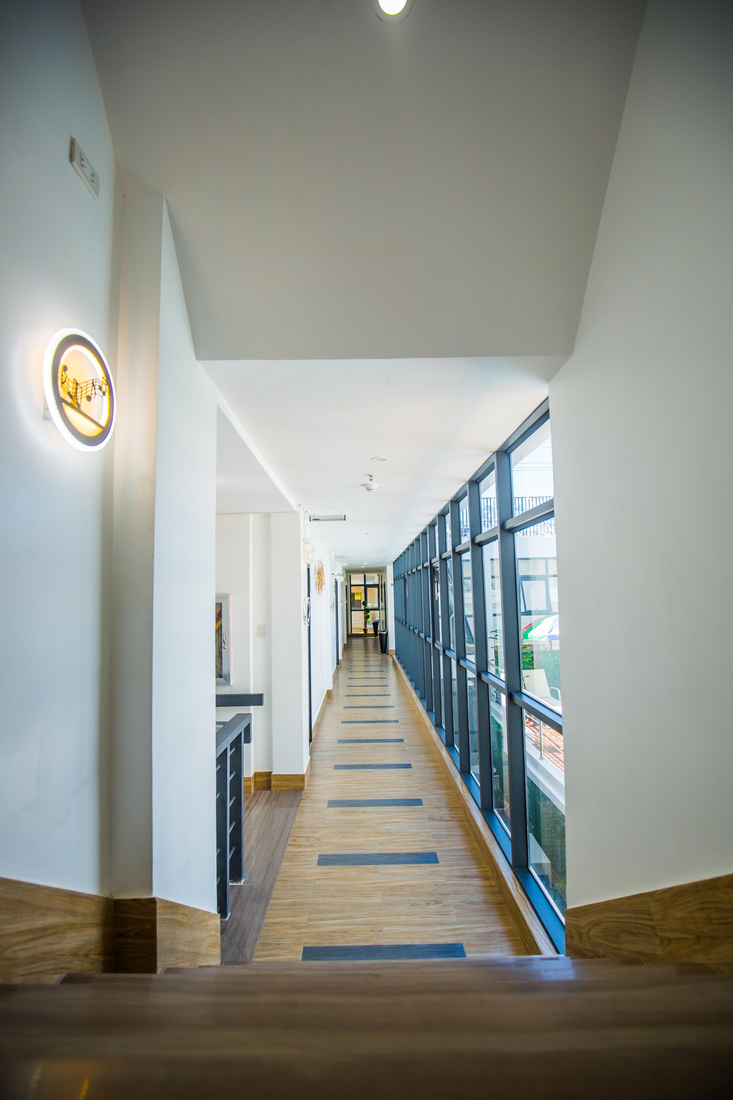 Manoc-Manoc Erus Suites Hotel Boracay מראה חיצוני תמונה
