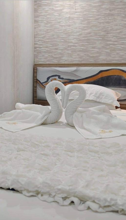 Manoc-Manoc Erus Suites Hotel Boracay מראה חיצוני תמונה