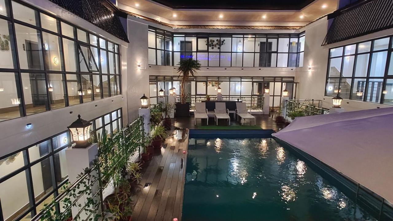 Manoc-Manoc Erus Suites Hotel Boracay מראה חיצוני תמונה