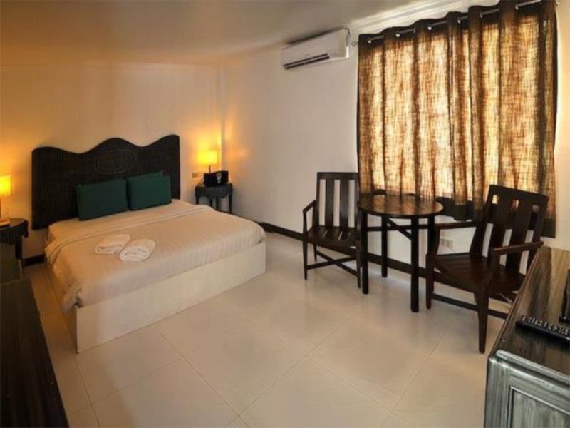 Manoc-Manoc Erus Suites Hotel Boracay מראה חיצוני תמונה